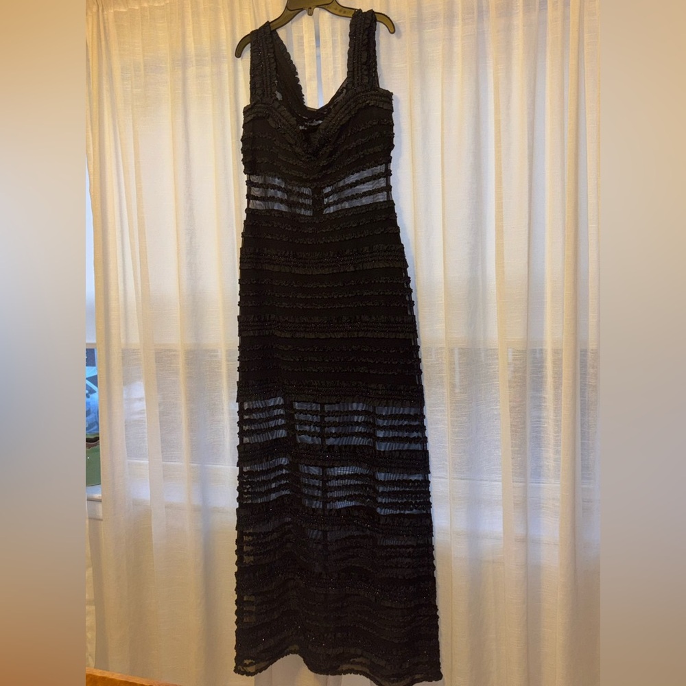 ♥️ Black Metallic Dress
